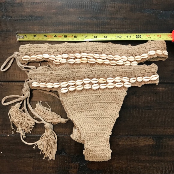 5⭐️ [HOST PICK] Handmade Mermaid Shell Swim Bikini - Picture 5 of 7